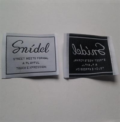 平面白底黑色织唛标